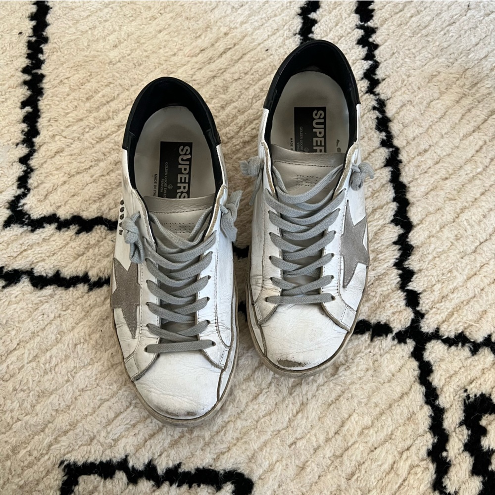 GOLDEN GOOSE Superstars